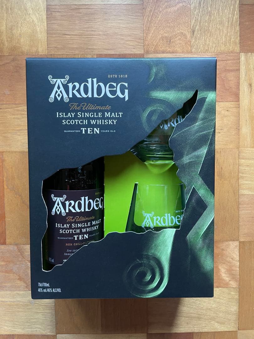 Ardbeg TEN ウイスキー 700ml グラス付き