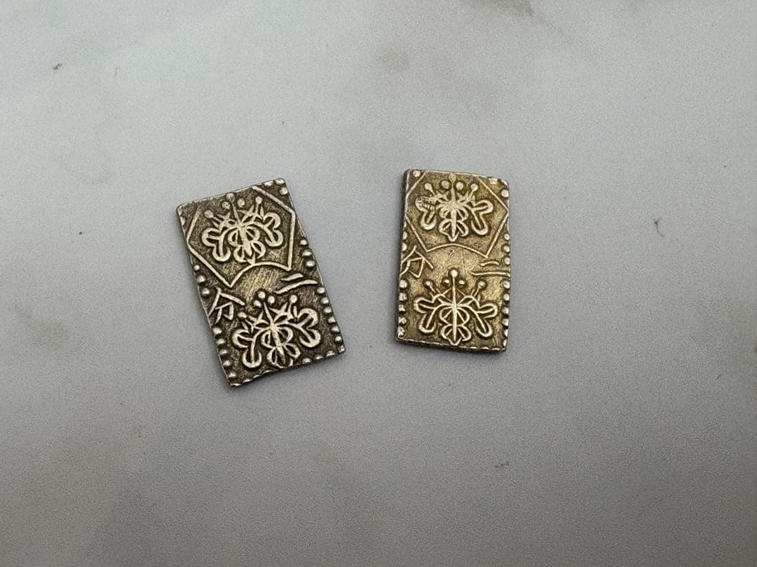 査定済み⭐︎古銭　明治二分判金 止め分 3g ×2枚　2枚