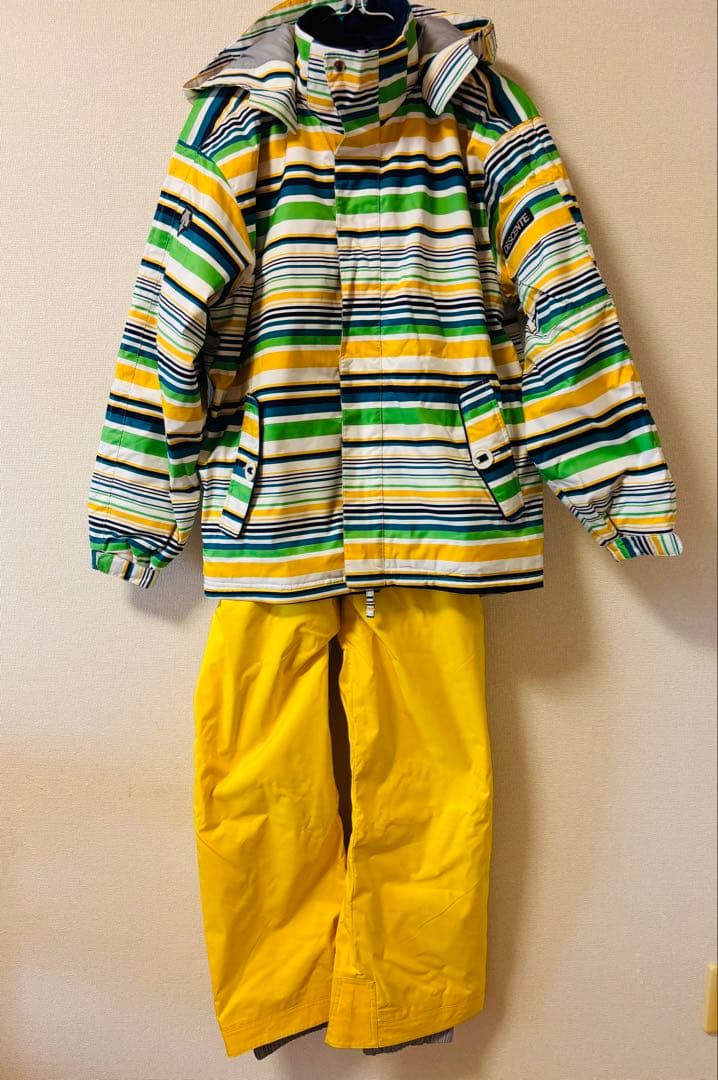 美品　DESCENTE スキーウェア 155〜165