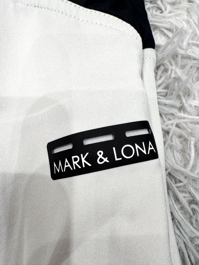 MARK&LONA ストレッチパンツ