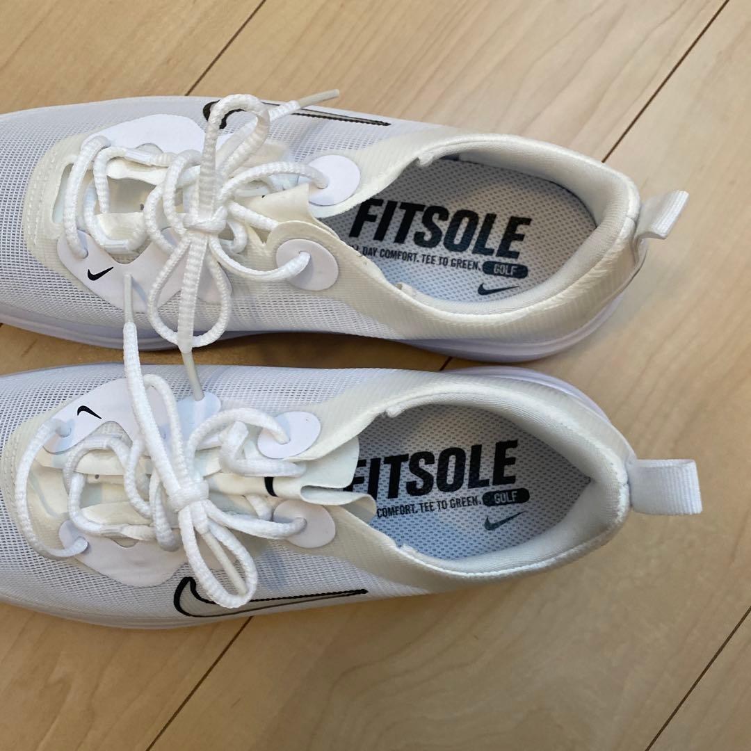 ナイキ　ゴルフシューズ