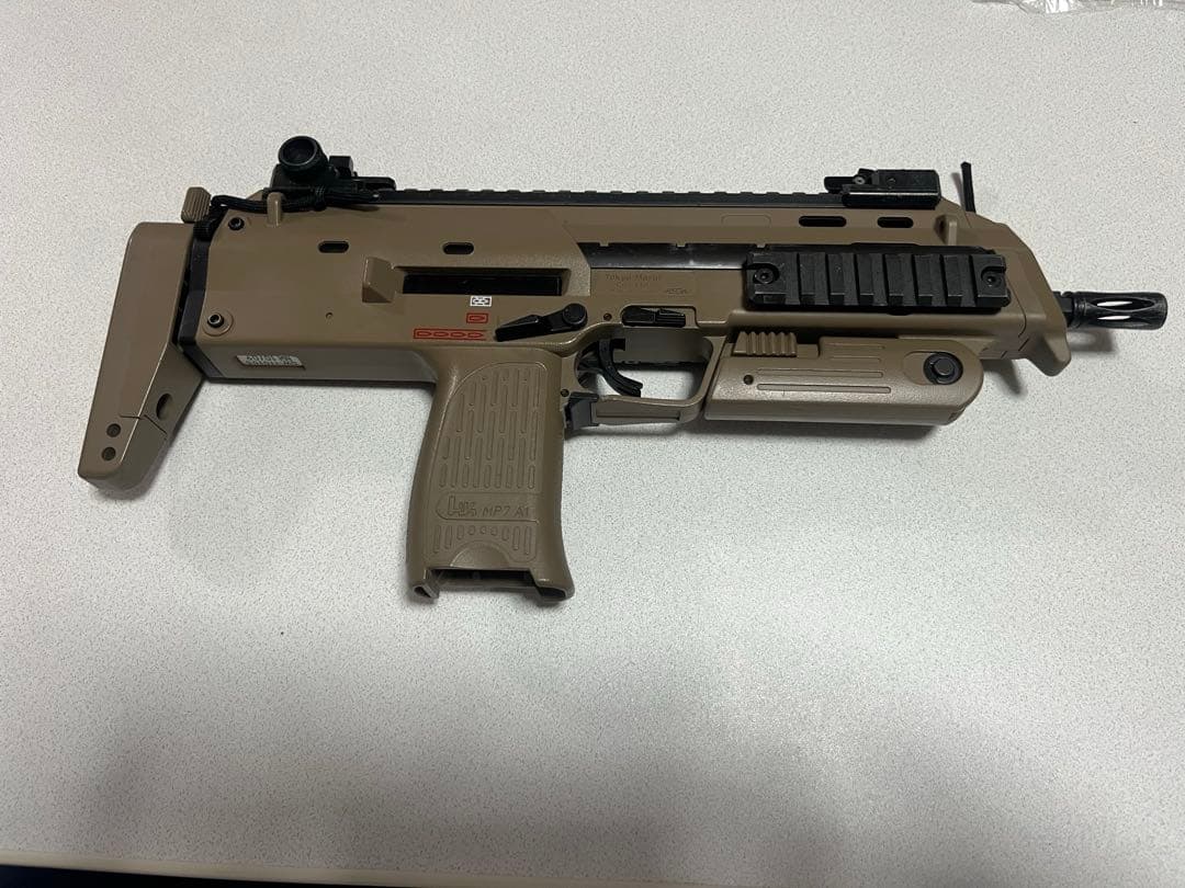 MP7A1 ガスブローバックガン タンカラー　東京マルイ