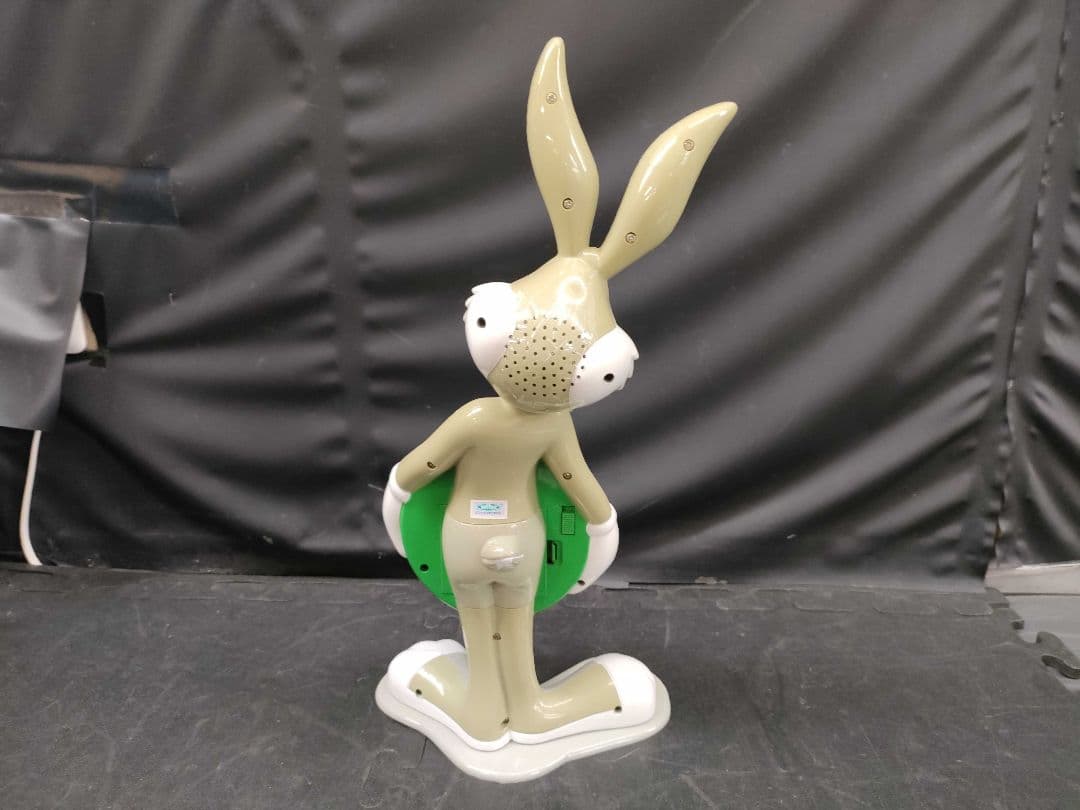 LOONEY TUNES　Bucks Bunny バックスバニー 置時計　箱入