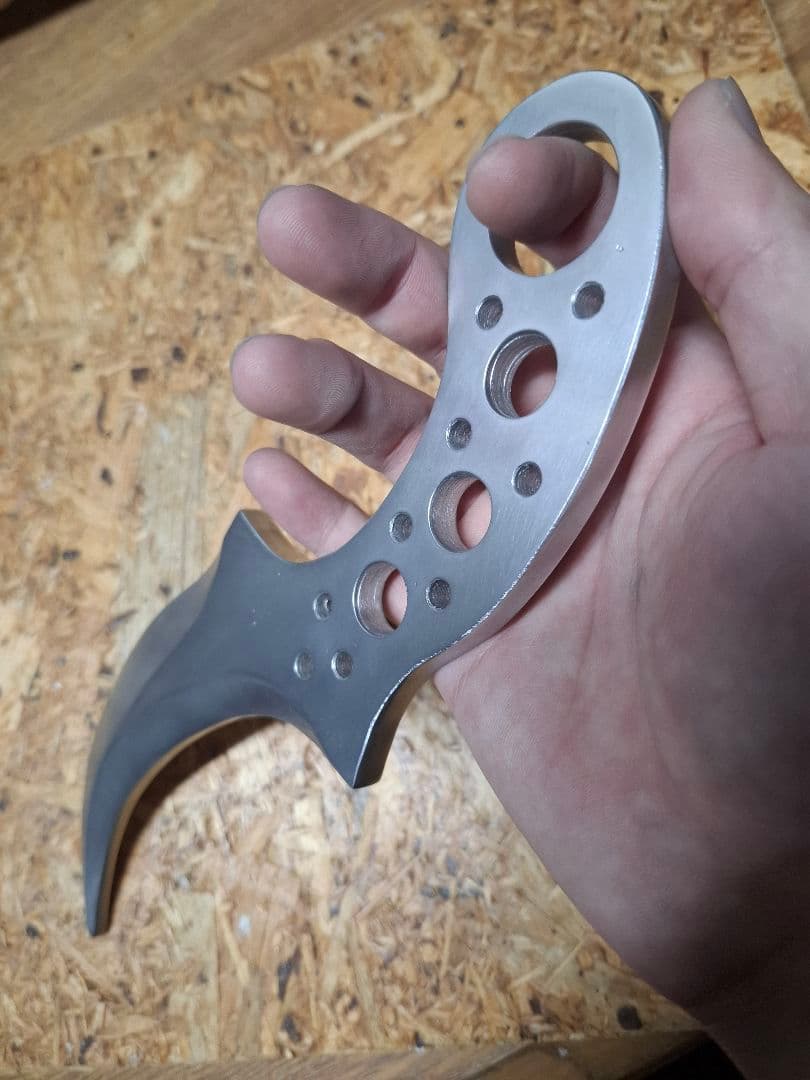 カランビット　40