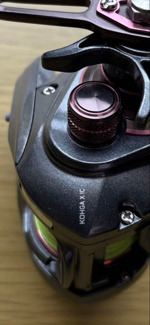 （D A IW A）ベイトリール紅牙X I C （デジタルカウンター付き）