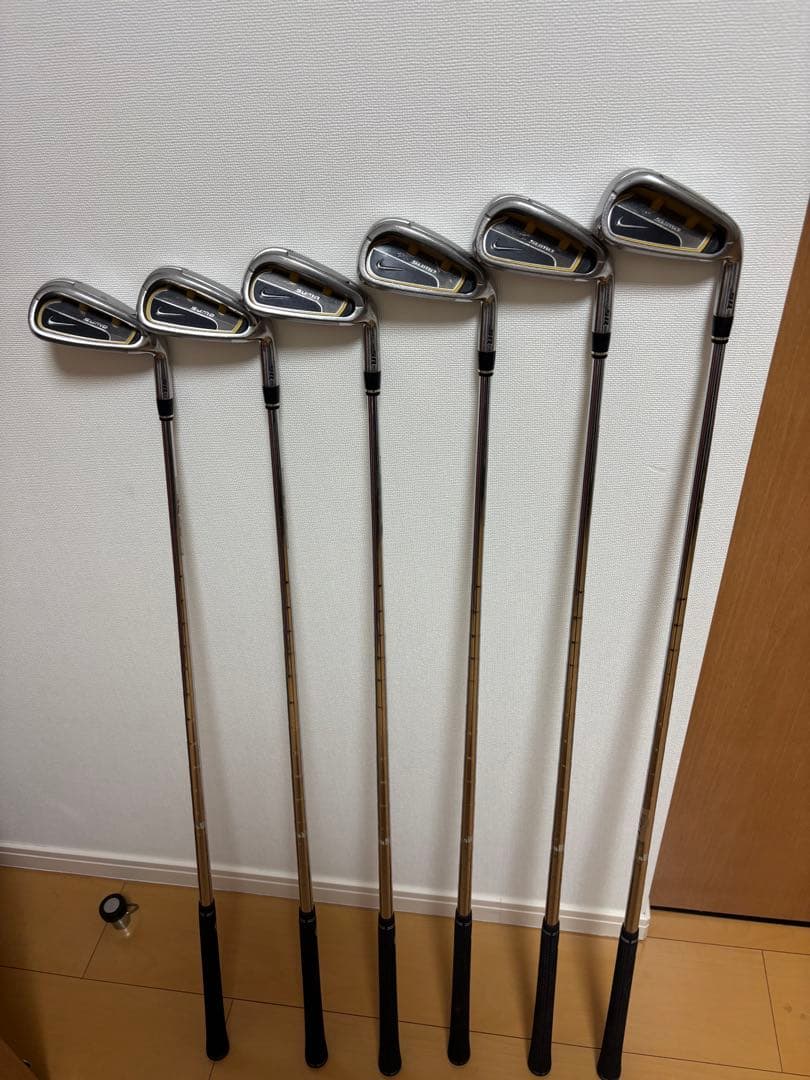ナイキ　SQ サスクワッチ　アイアン　6本セット