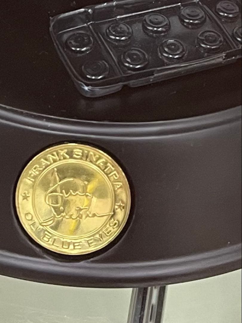 Porcelain Portrait Doll フランク　シナトラ