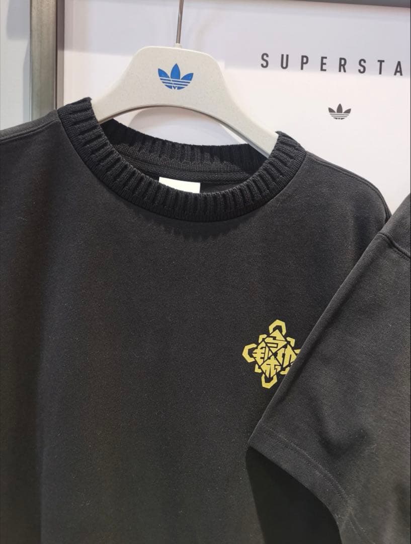 新品S Adidas FW25 CNY 馬年限定 半袖Tシャツ KT0714