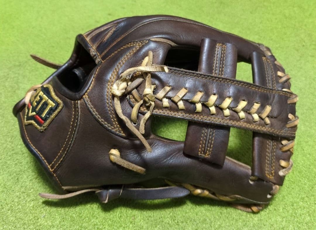 ZETT PROSTATUS硬式内野 吉川タイプ 元値￥57,200