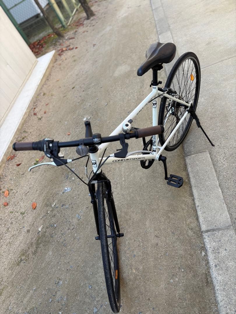 クロスバイク入門用(700c)お引き取りでも？個人実費配達でも？可能です。