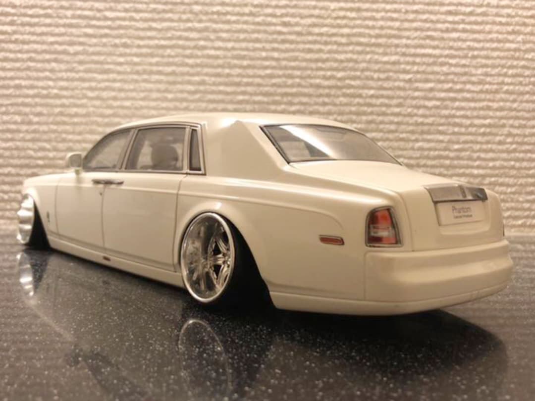 1/18 京商　ロールスロイスファントム　超深リムカスタム