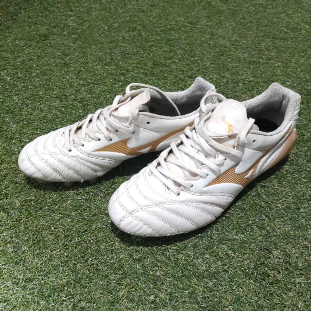 Mizuno サッカー スパイクシューズ ホワイト/ゴールド 24cm