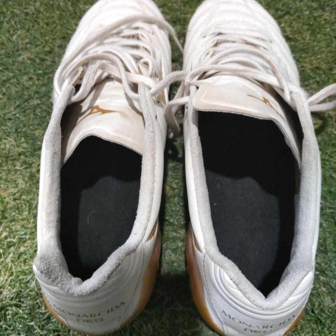 Mizuno サッカー スパイクシューズ ホワイト/ゴールド 24cm