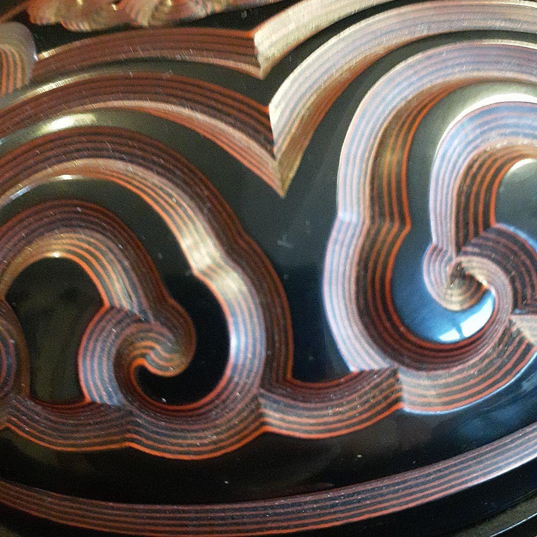 堆朱屈輪　菓子器