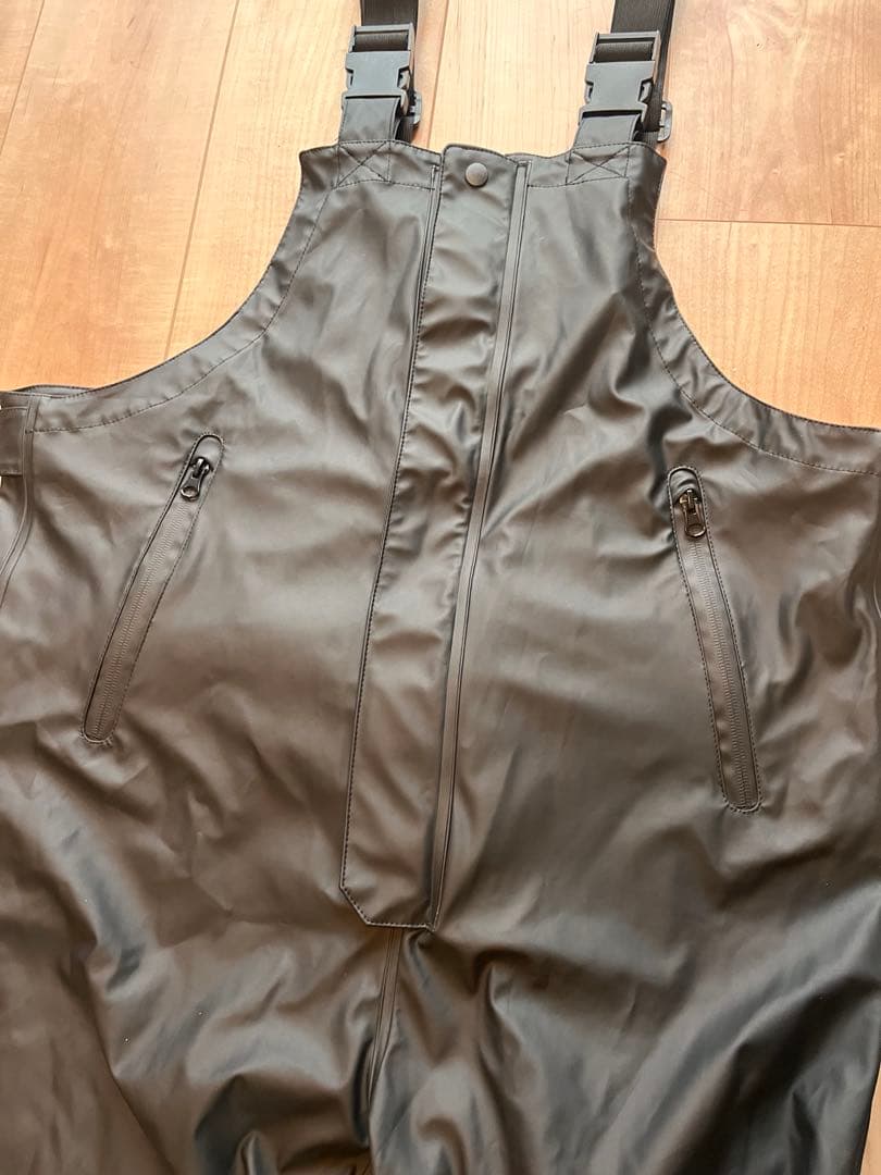 ジャッカル JACKALL オフショアハイドロビブ　ブラック Ｍサイズ