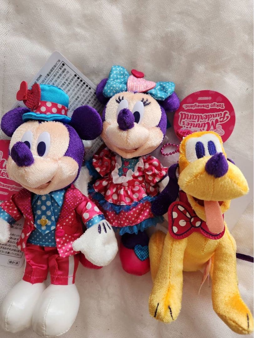 1/13発売　パルパルーザ ミニーのファンダーランド ぬいぐるみバッジ　3