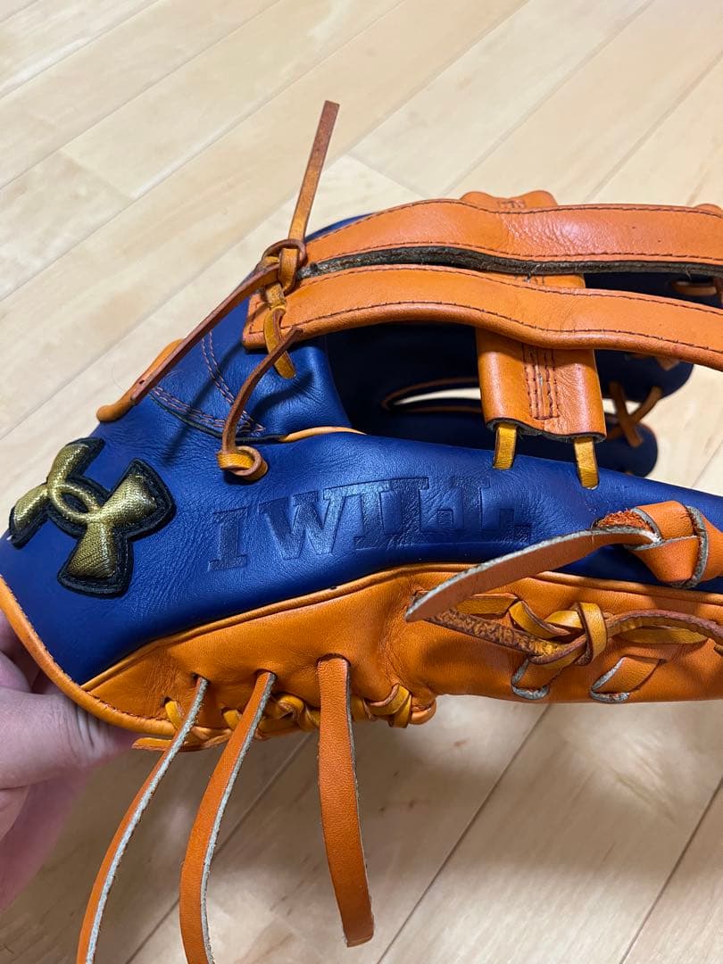アンダーアーマ　軟式　グローブ 青　オレンジ　オーダー　中古　オールラウンド