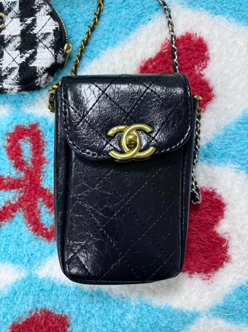 非売品 VIP限定ノベルティ スマホショルダーケース付き aa