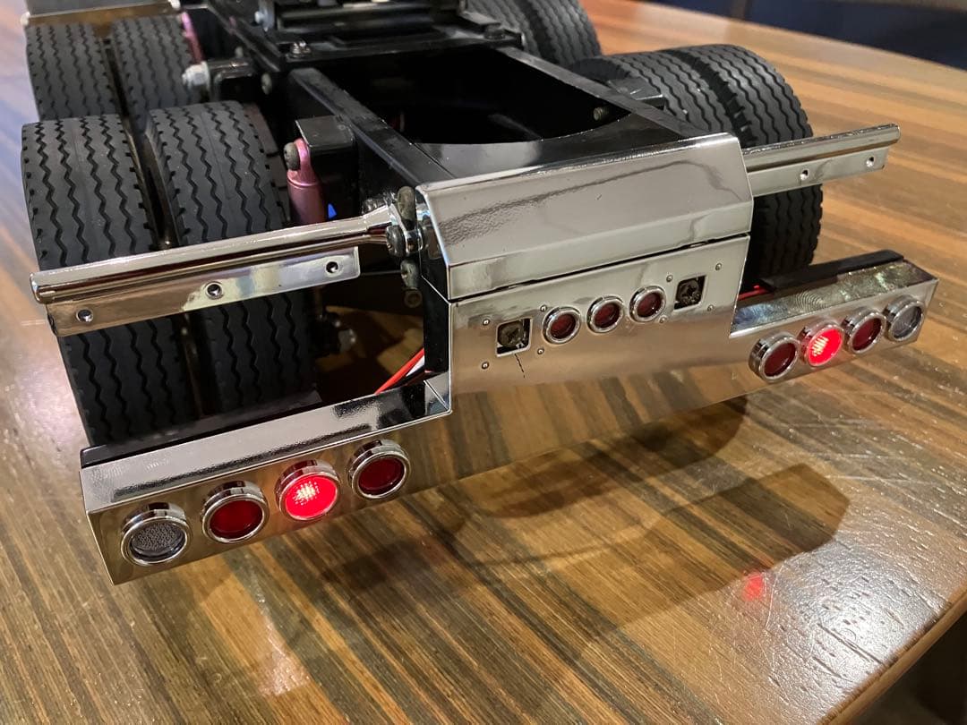 Taaタミヤ 1/14 グローブライナープロポメカ無し