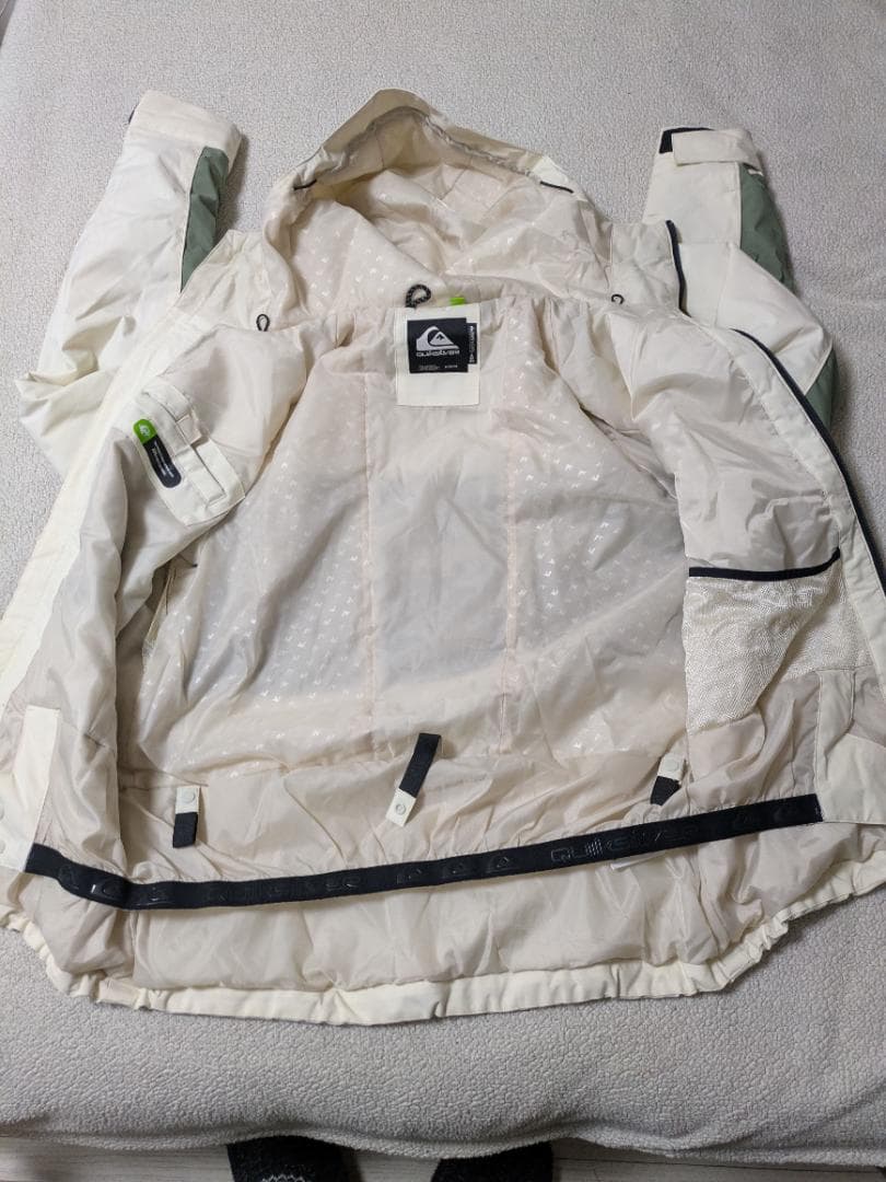 QUIKSILVER THRIFT 防水ジャケット スノーボードウェア