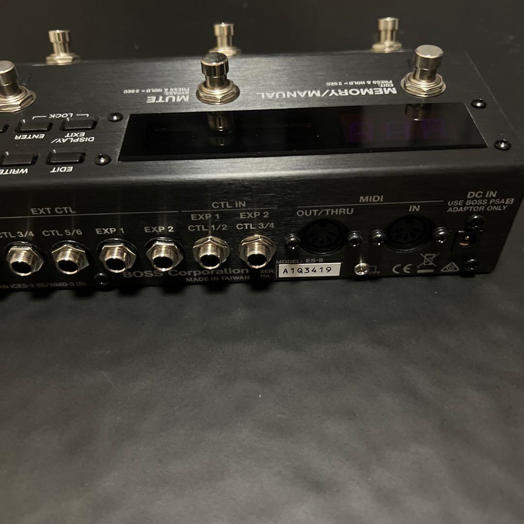 BOSS ES-8 エフェクトスイッチングシステム