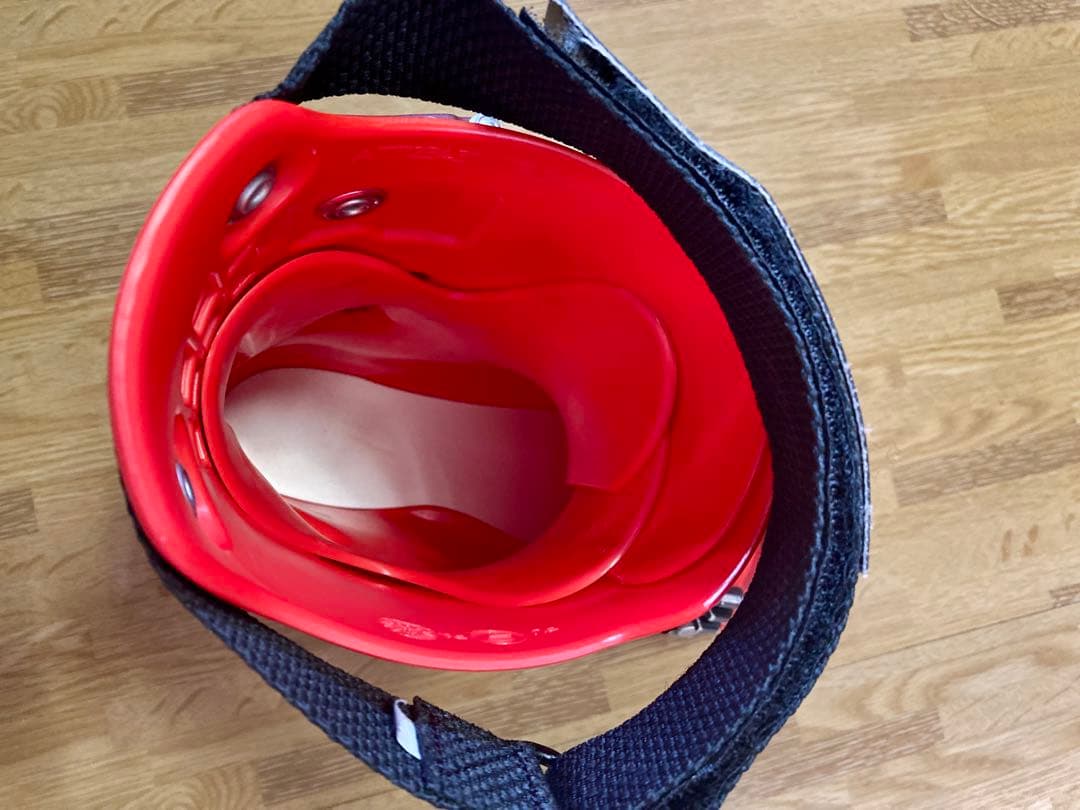 Atomic アトミック　レッドスター　CS 70 LC 23.5センチ