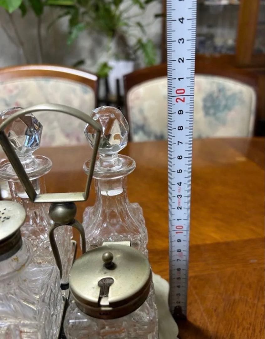 英国アンティーク　ガラス製調味料入れ