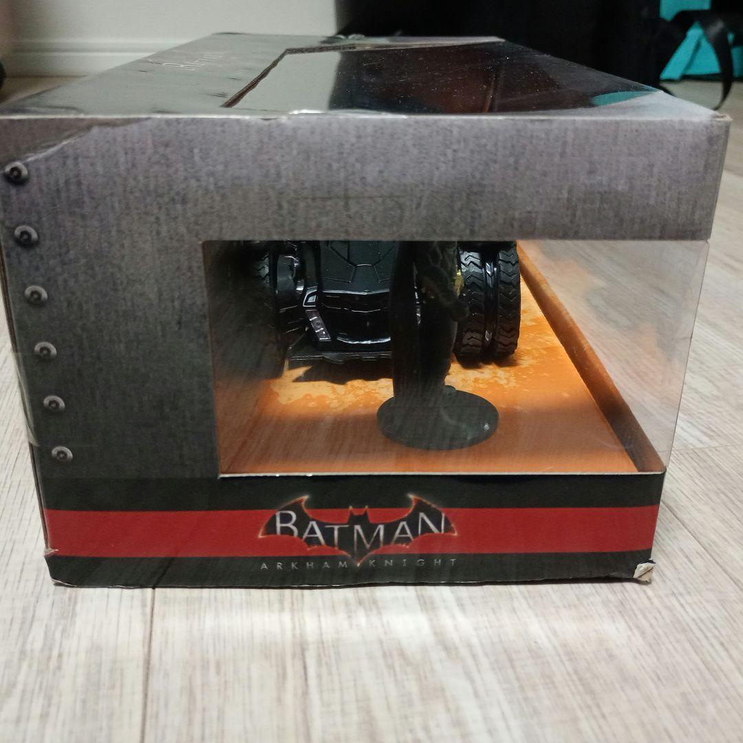 バットマン アーカムナイト バットモービル 1/24