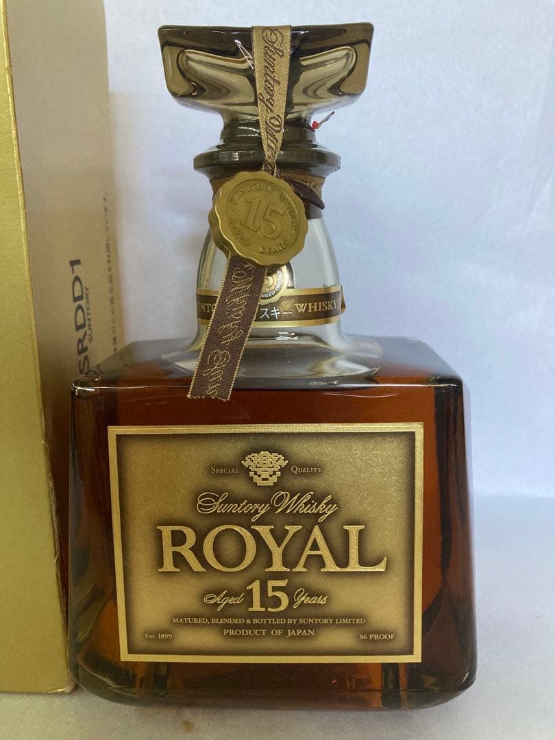 サントリーウイスキー　ローヤル15年　ゴールドラベル　未開封