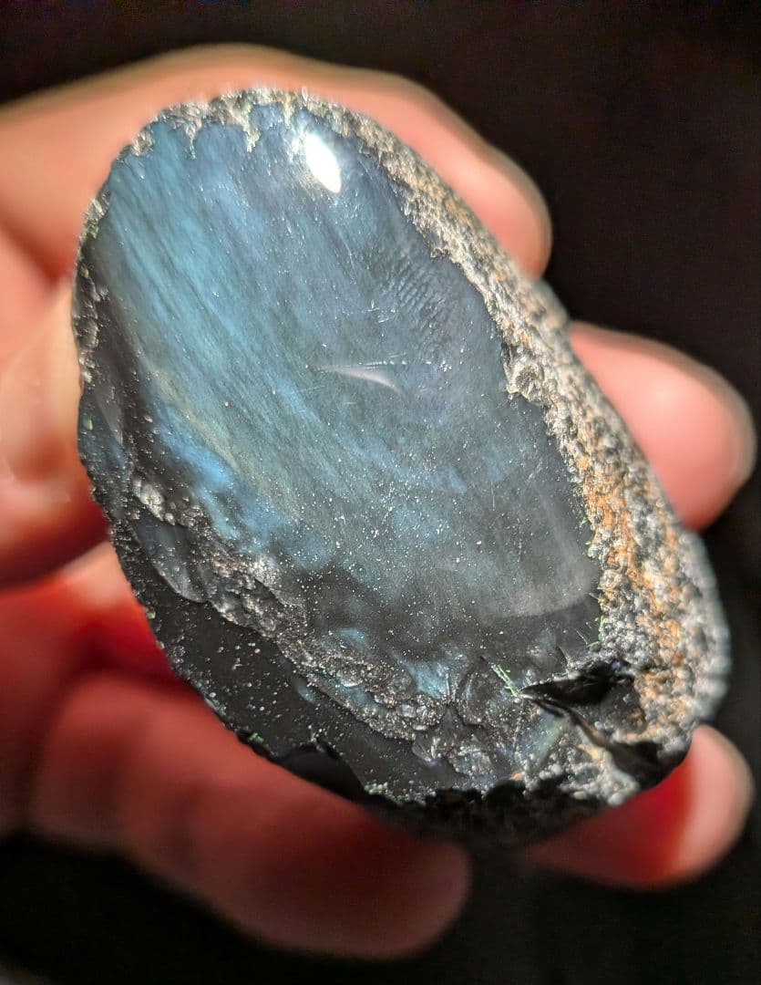 研磨面　十勝石玲瓏　ブルー系レインボーオブシディアン