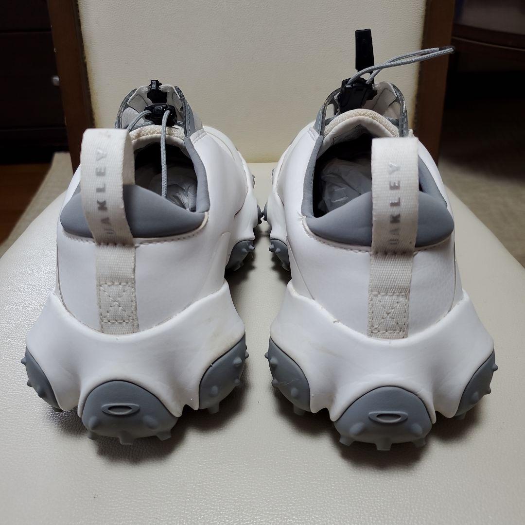 オークリーEDGE　ELITEスパイクレスゴルフシューズ