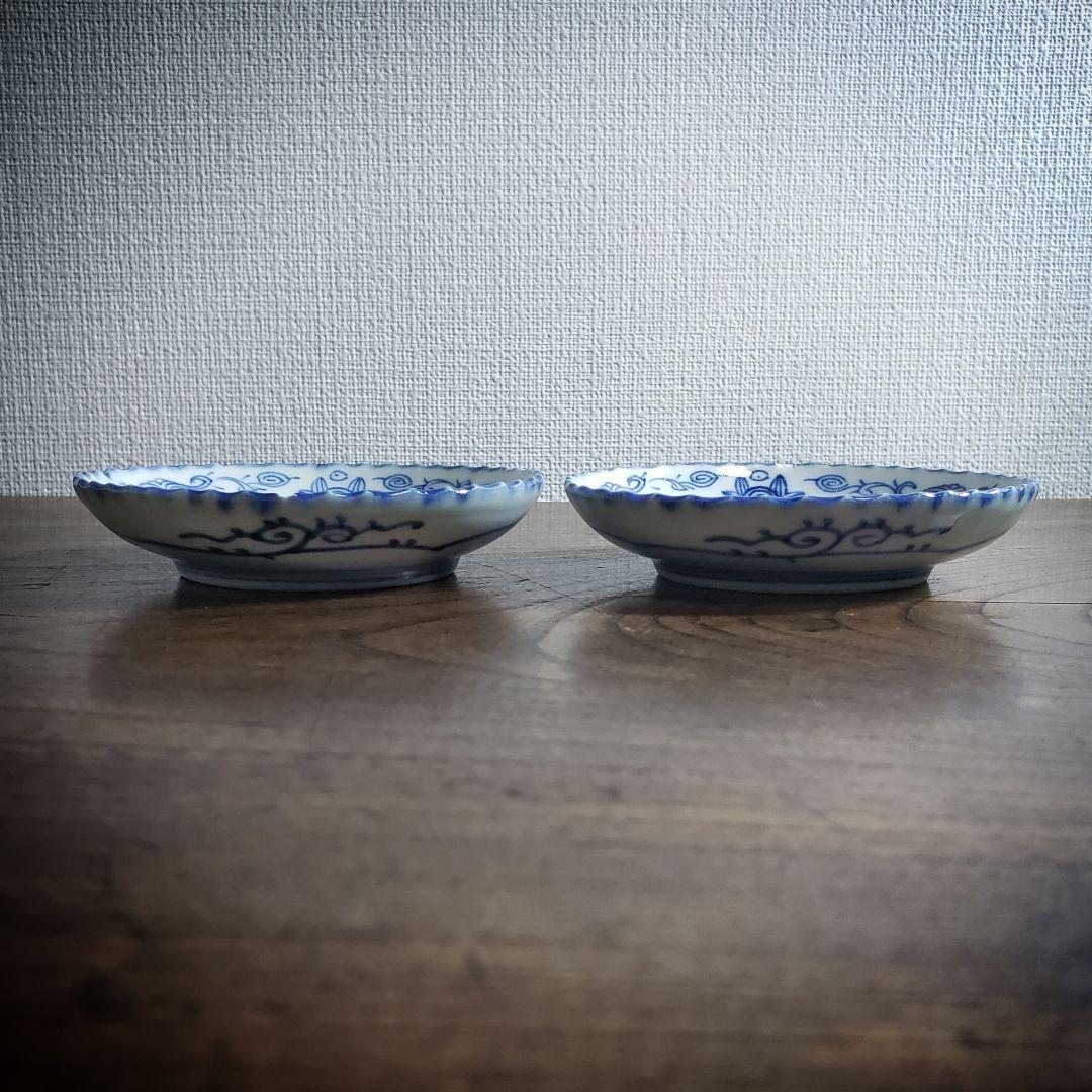 染付　小皿　2枚　古伊万里　青花　花唐草　清朝　中国　写し訳あり　縁欠け