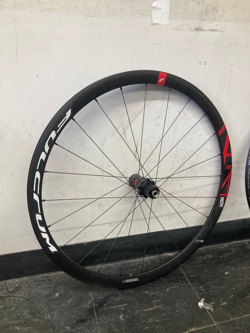 Fulcrum Racing4 700C 完組ホイール