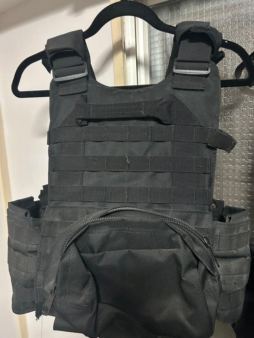 ブラックプレートキャリア