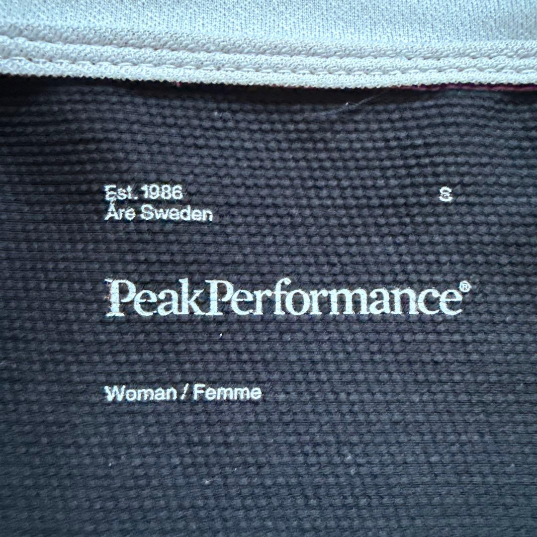 PEAK PERFORMANCE　Black Light　ピークパフォーマンス