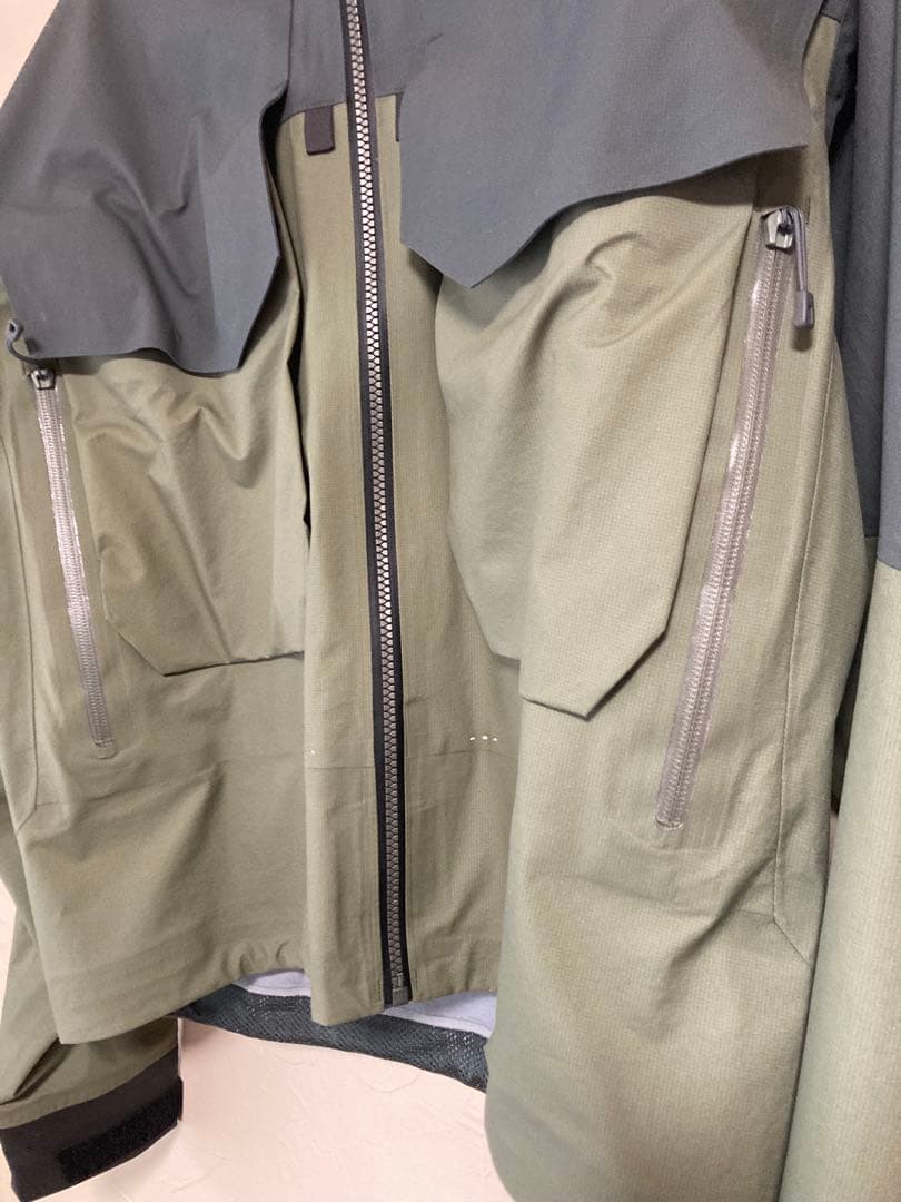patagonia フィッシングジャケット グレー/オリーブ　SSTジャケット