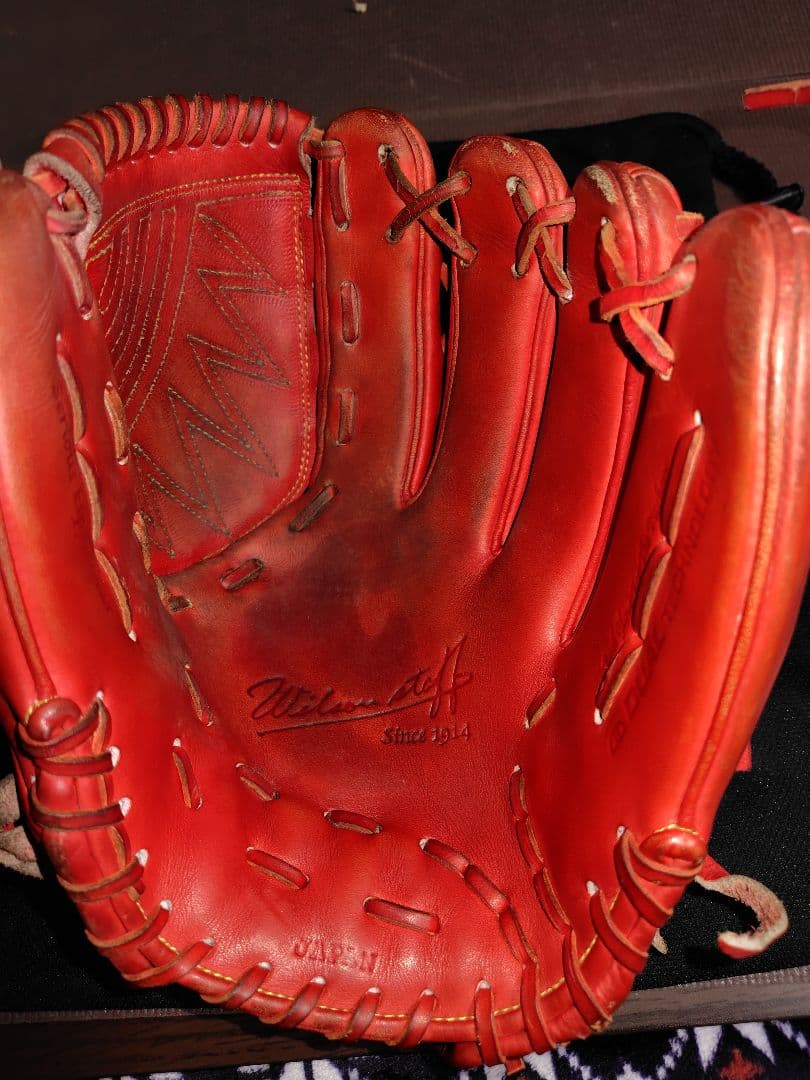 Wilson 硬式　ピッチャー用　グローブ　硬少し残　投手用グラブ