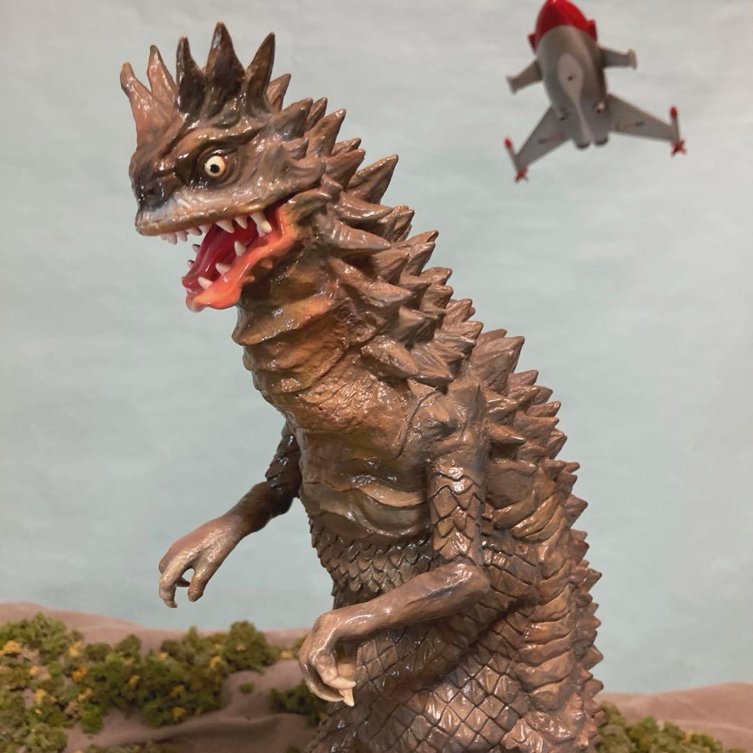 ベムラー　ソフビ　ビリケン商會 295mm組み立て完成品　塗装済　カスタム品