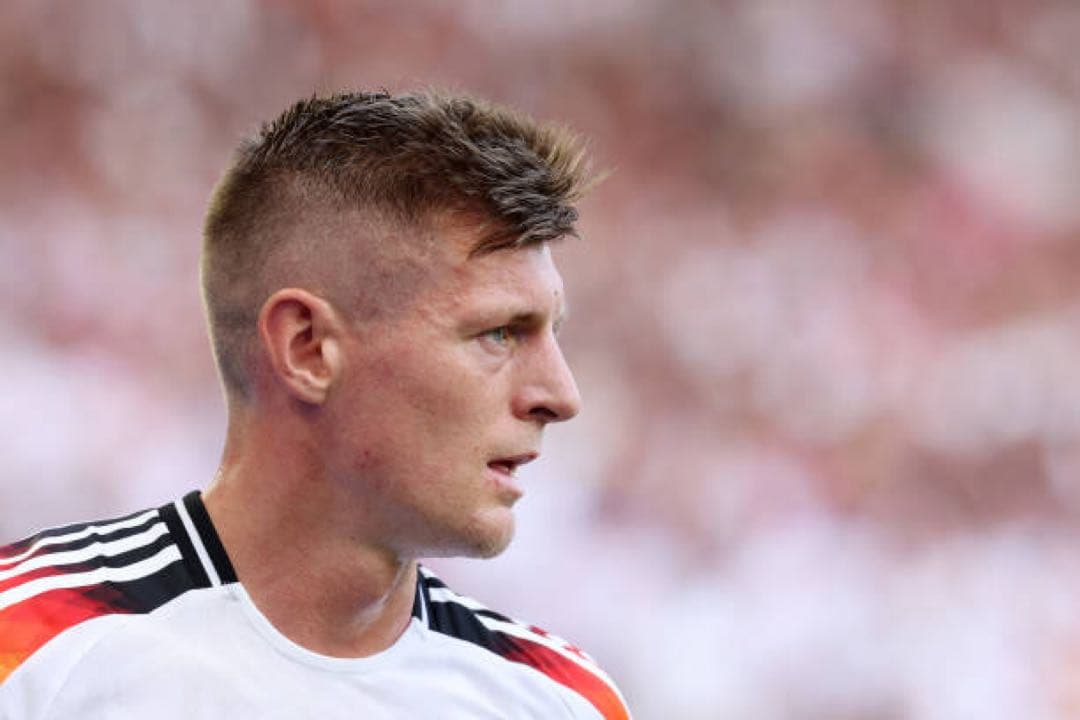 クロース　ユニフォーム　ドイツ代表　EURO 2024（H）