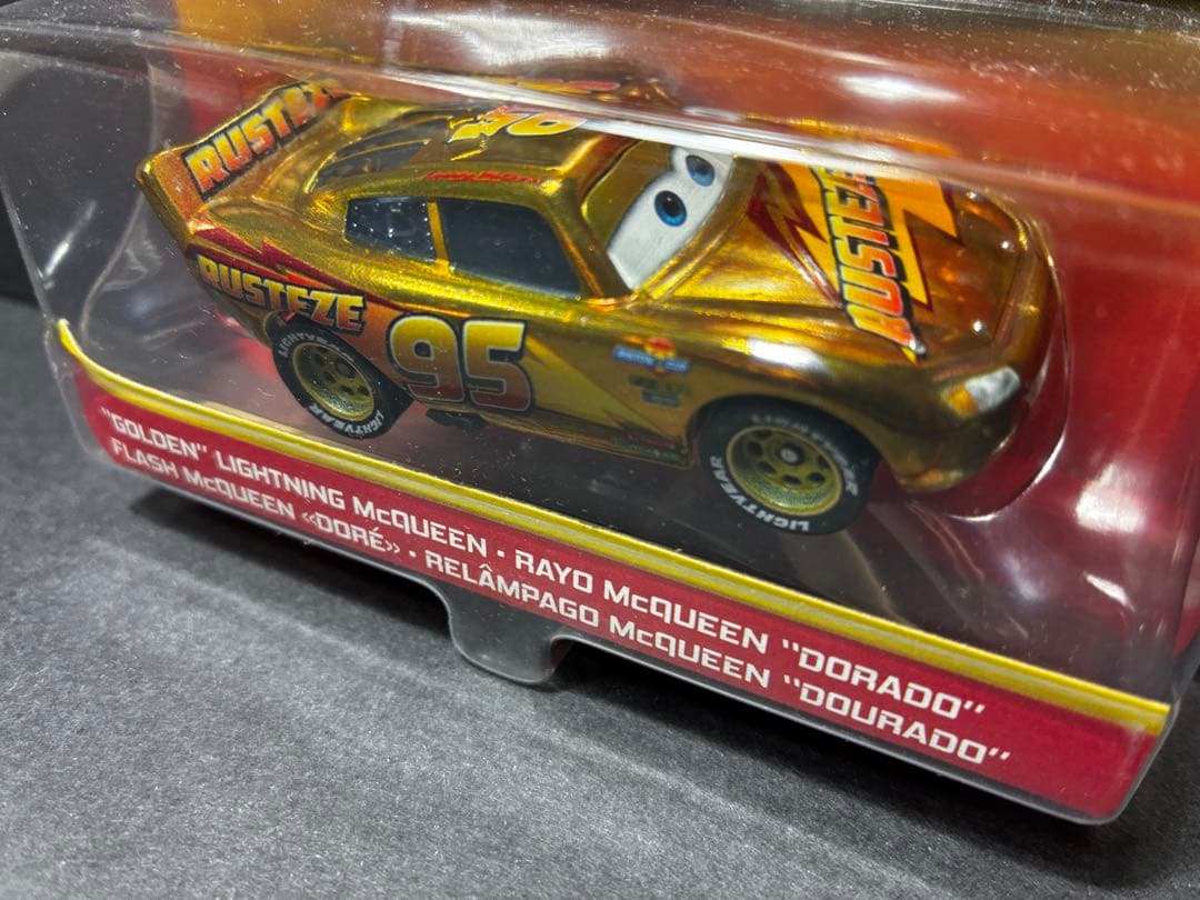 マックイーン　マックィーン　ゴールデン　golden カーズ ミニカー