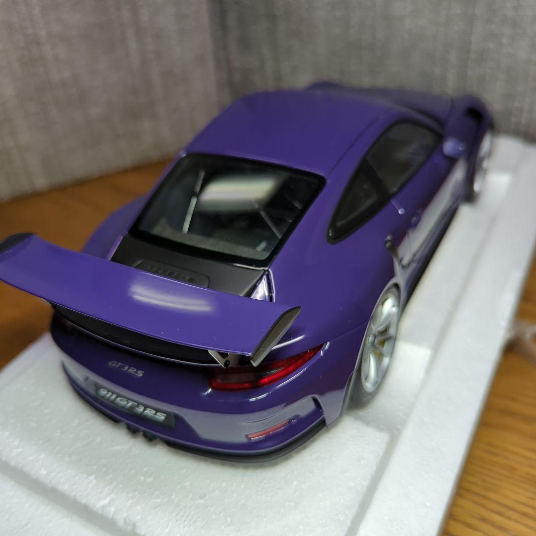 オートアート　1/18 ポルシェGT３RS 絶版品　パープル