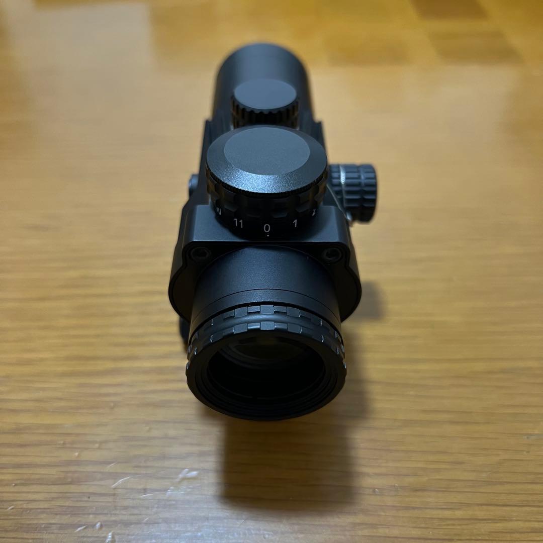 【激レア美品】　Vector Optics　Calypos 3x32SFP　実物