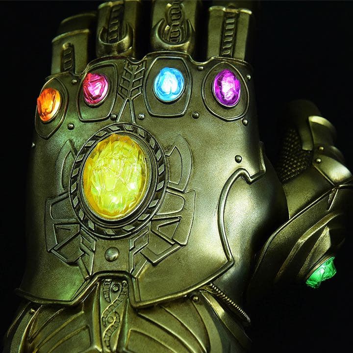 【値下げ】ホットトイズライフサイズ1/1スケール インフィニティ・ガントレット