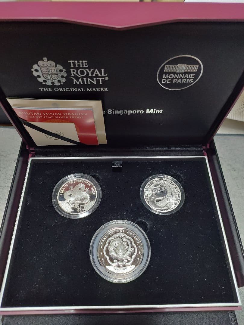 辰年　龍図記念　純銀 ロイヤルミント☆記念硬貨セット☆3枚未開封☆純銀