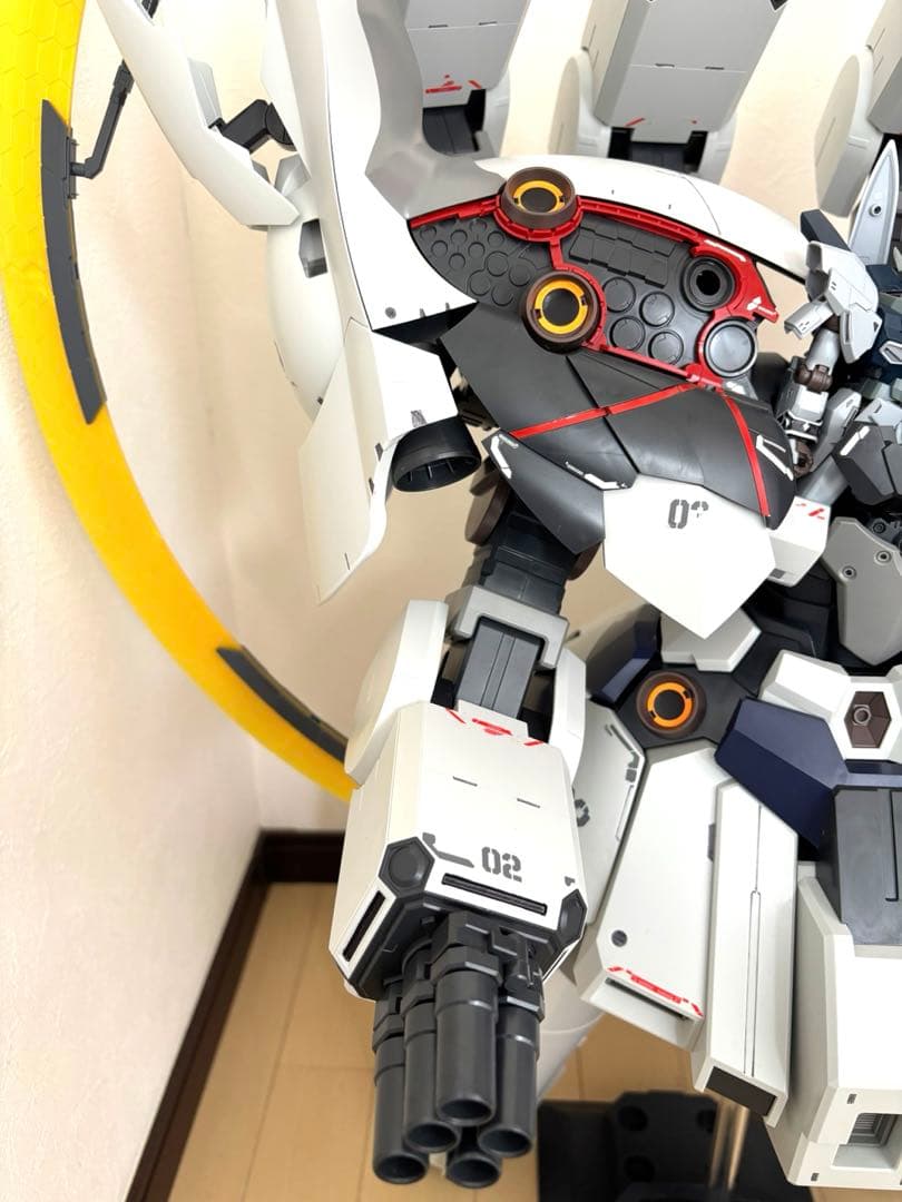 ガンプラ　HG llネオ・ジオング（ナラティブVer.）サイコ・シャード付き