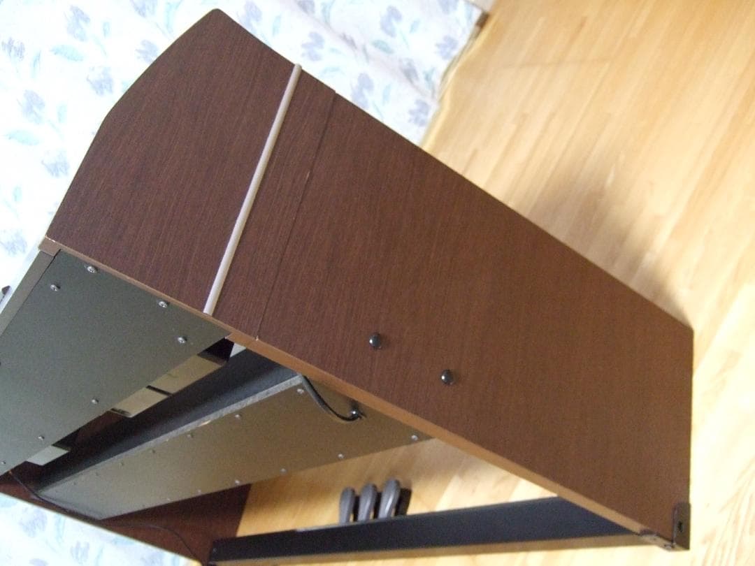 電子ピアノ CASIO Privia PX-700 88鍵盤 送料込み