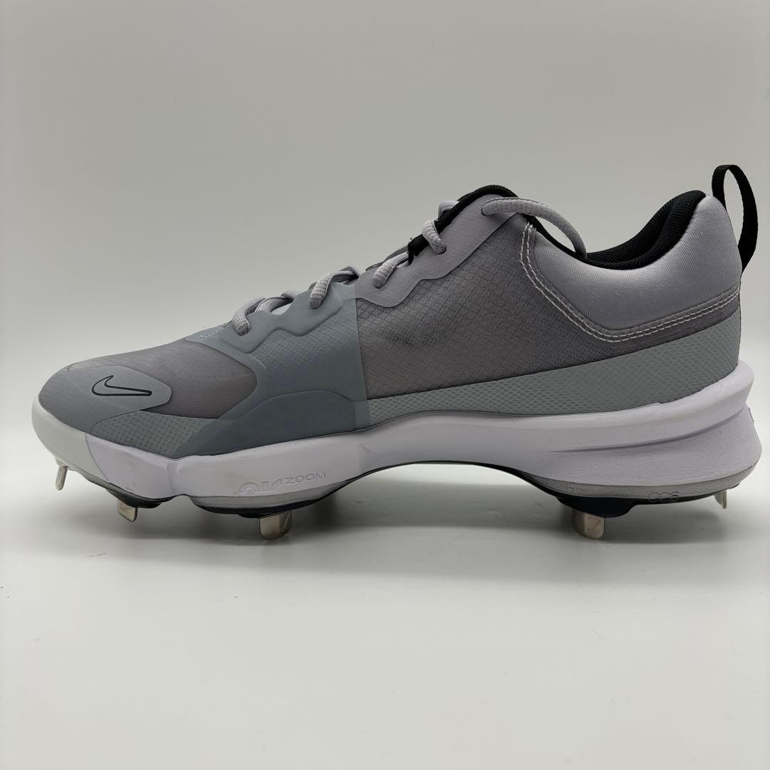 NIKE 野球　スパイク　金具　グレー 28㎝ ローカット 軽量 トラウト