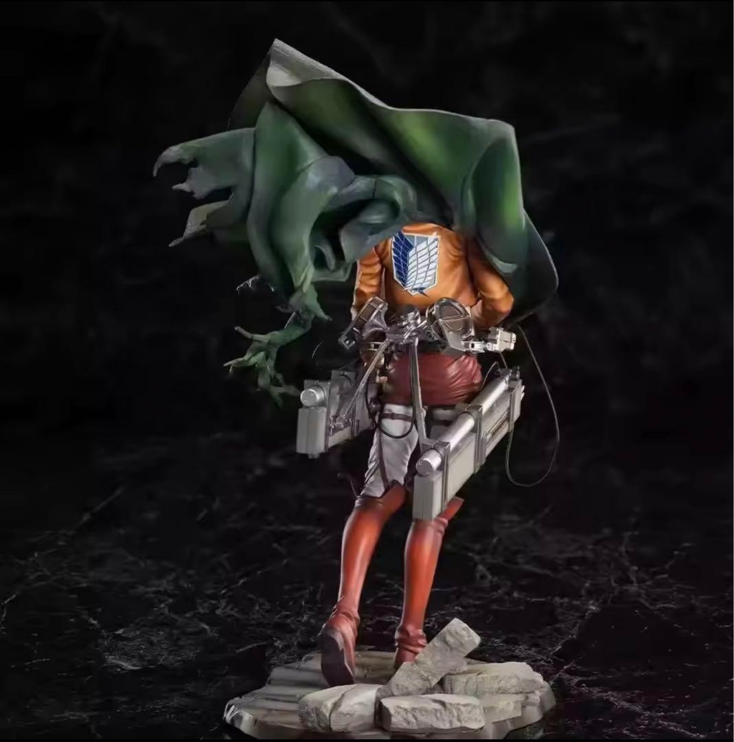 たーくん品　進撃の巨人ガレージキット　ミカサ・アッカーマン リヴァイ　2種