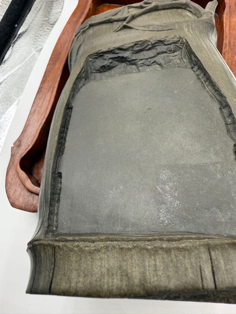 硯自然木デザイン 虫の彫刻付き