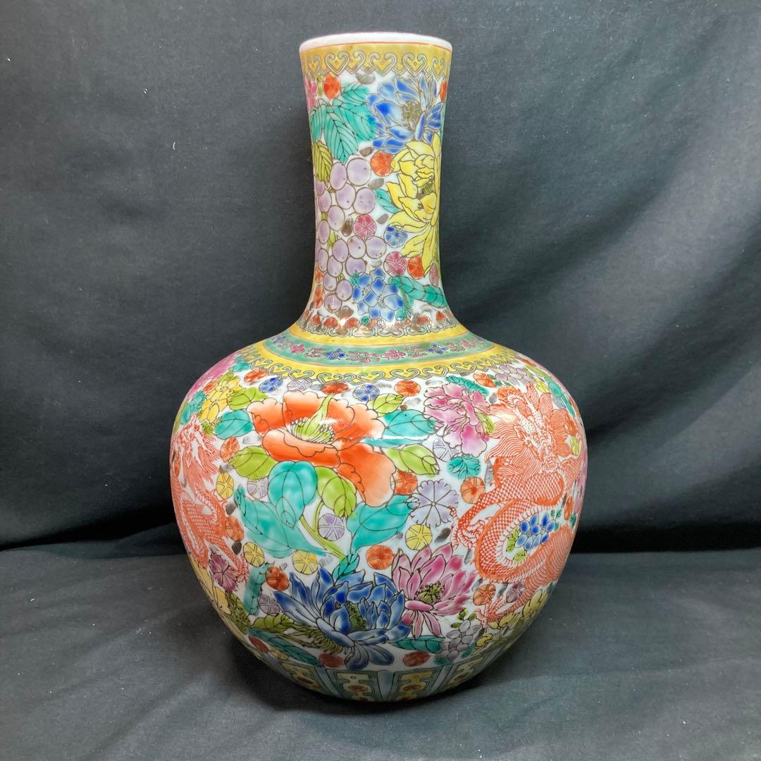 《中国美術》乾隆年製 金彩 飾り壺 金地萬花 一穿雲龍天球瓶 花瓶